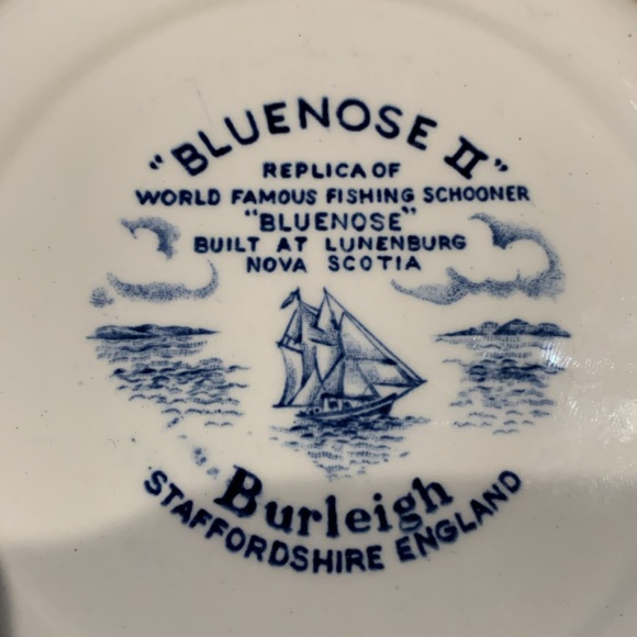 Vintage mini plate w Bluenose II transfer, Burleigh Staffordshire England - Picture 4 of 4